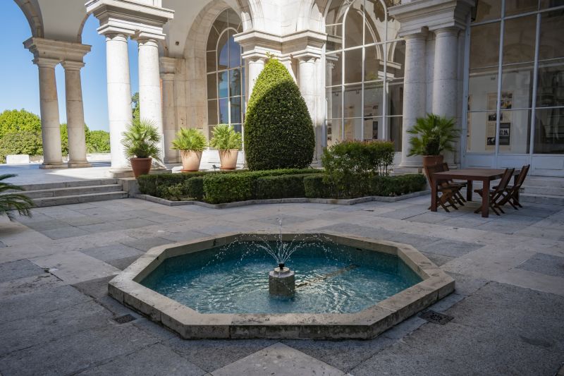Garden Fountain Installation in Honolulu, HI